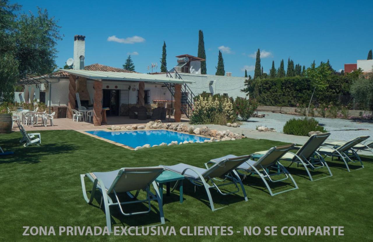 Villa Capricho De Luna Caparacena Eksteriør billede