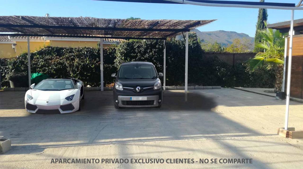 Villa Capricho De Luna Caparacena Eksteriør billede