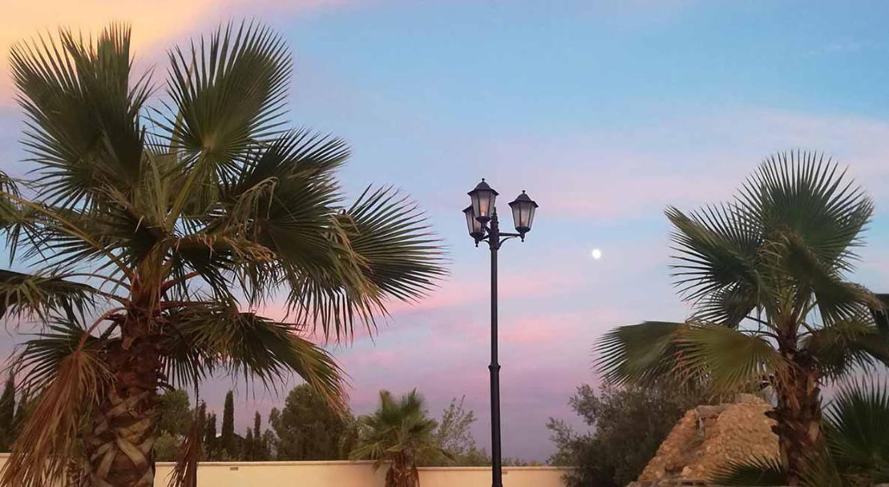 Villa Capricho De Luna Caparacena Eksteriør billede